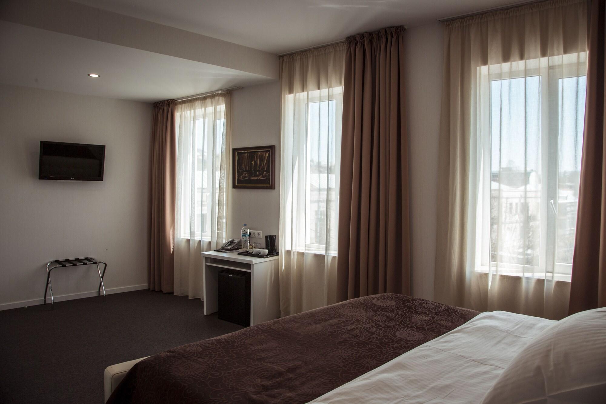 Hotel Zp Palace Τυφλίδα Εξωτερικό φωτογραφία