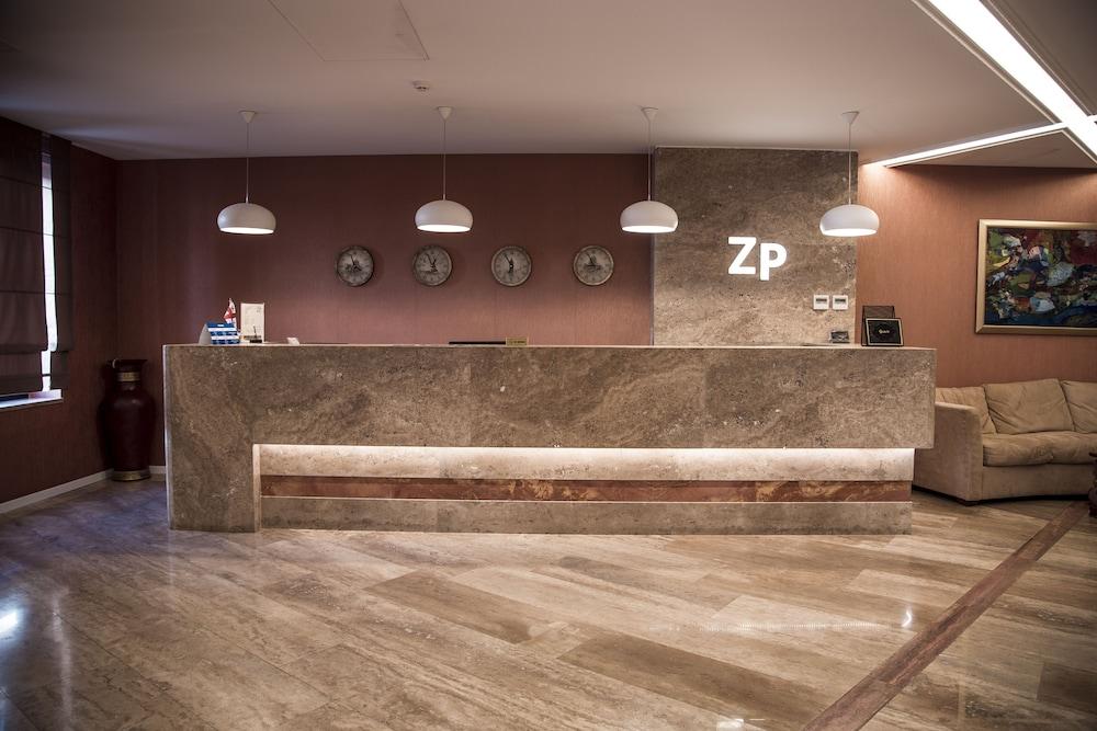 Hotel Zp Palace Τυφλίδα Εξωτερικό φωτογραφία